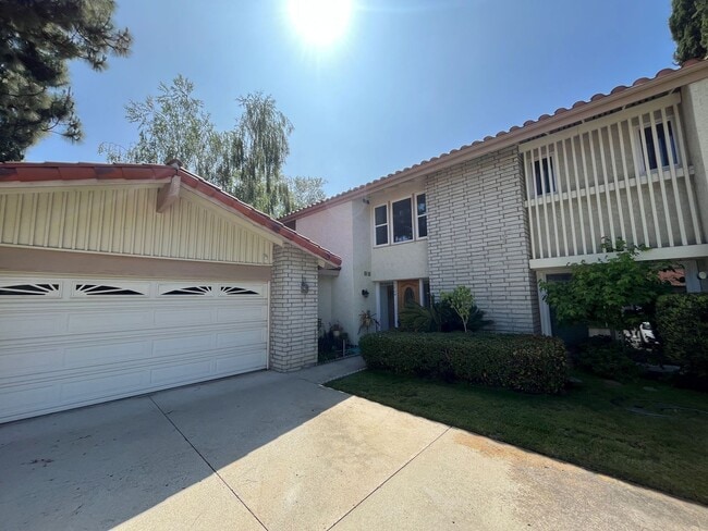 property at 3804 Mainsail Cir