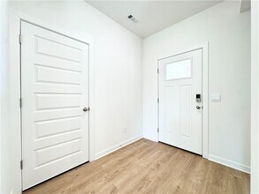 573 Arizona St in Farmington, AR - Building Photo - Building Photo