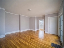 510 E Broadway, Unit 4 in Boston, MA - Building Photo - Building Photo