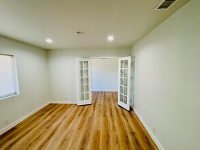 41725 22nd St W in Palmdale, CA - Building Photo - Building Photo