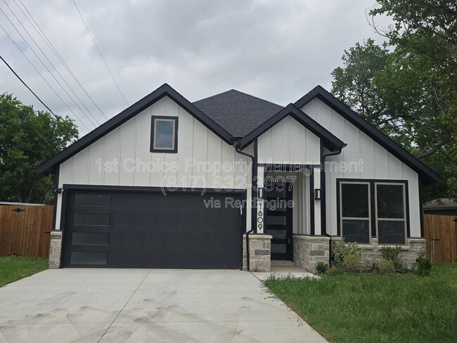 property at 1609 Sharon St