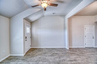 2719 Varenna Ln in Norman, OK - Building Photo - Building Photo