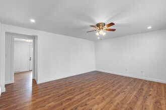 502 Blanche St in Jackson, MO - Building Photo - Building Photo
