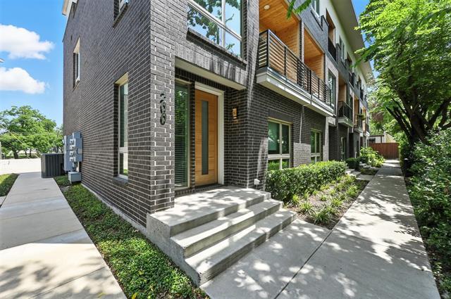 property at 2620 Valley View Ln