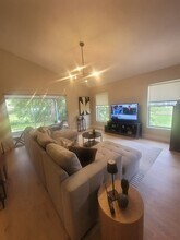 1452 Creekside Cir in Winter Springs, FL - Building Photo - Building Photo