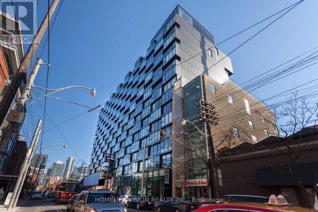 625-629 King St W in Toronto, ON - Building Photo - Building Photo