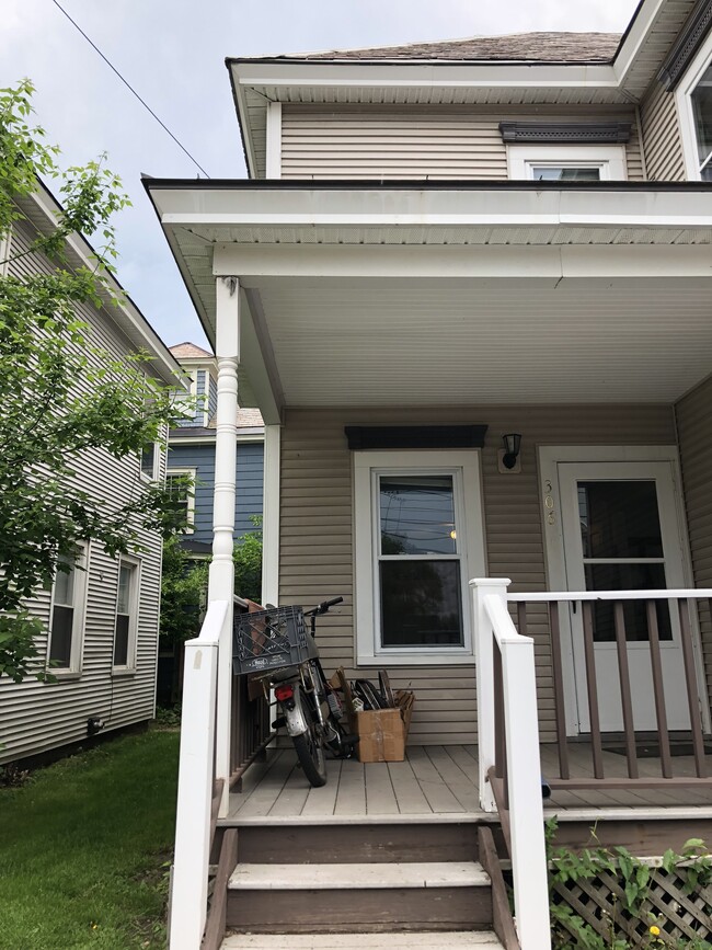 306 Colchester Ave in Burlington, VT - Building Photo - Building Photo