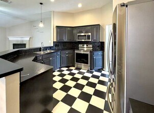 1606 Tyler Terrace in Mansfield, TX - Foto de edificio - Building Photo