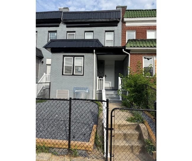 property at 3506 Lucille Ave