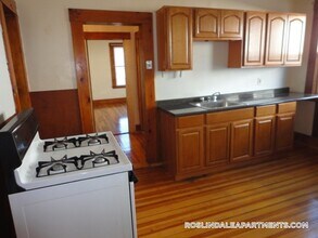 3965 Washington St in Boston, MA - Building Photo - Building Photo