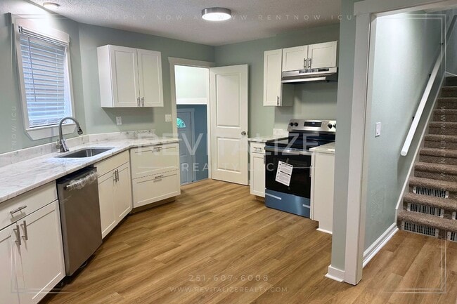 5601 Evelyn Ave in Mobile, AL - Building Photo - Building Photo