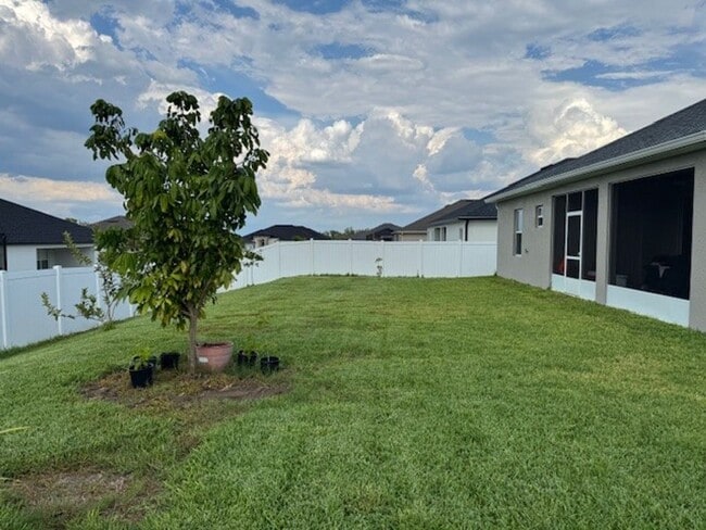 3166 Kendal Wy in Lakeland, FL - Building Photo - Building Photo