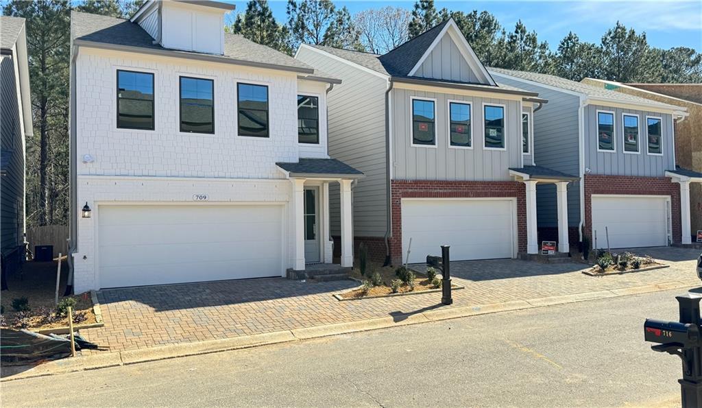 709 Stickley Oak Way in Woodstock, GA - Building Photo