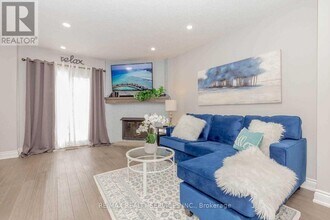 89 Martindale Crescent in Brampton, ON - Building Photo - Building Photo