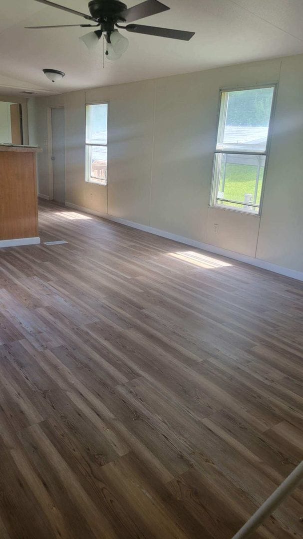 80 Hope Terrace in Whittier, NC - Building Photo - Building Photo