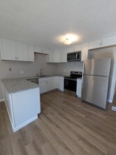 1303 Meadow Bridge Dr in Dayton, OH - Building Photo - Building Photo