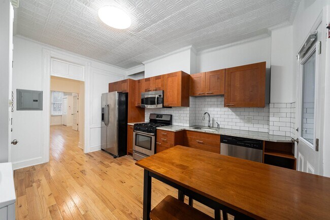 502 2nd St in Hoboken, NJ - Building Photo - Building Photo