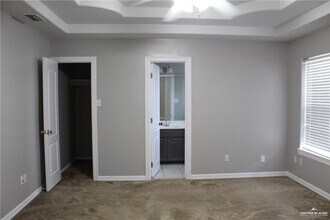 15 Umar Ave in McAllen, TX - Building Photo - Building Photo