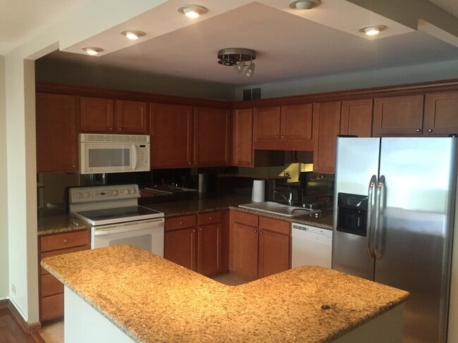 property at 211 E Ohio St