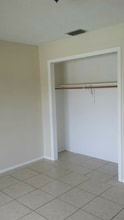 5610 James St in New Port Richey, FL - Building Photo - Building Photo