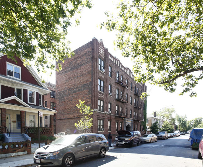 East 3rd Street Court in Brooklyn, NY - Building Photo - Building Photo