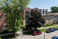 212 Marengo Ave in Forest Park, IL - Foto de edificio - Building Photo