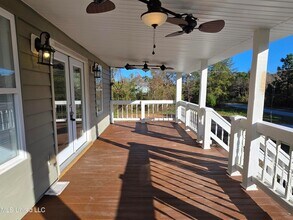 412 Robert St in Waveland, MS - Building Photo - Building Photo