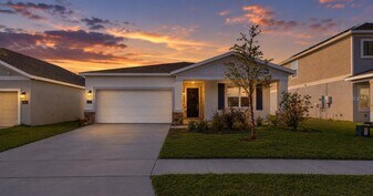 680 Grove St in Winter Haven, FL - Building Photo