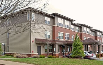 Franklin Meadows Senior in Franklin, WI - Building Photo - Building Photo