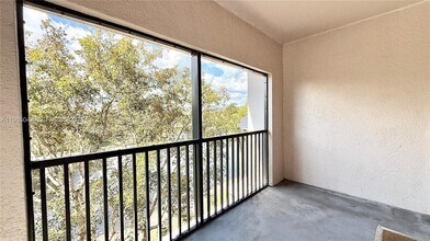 2728 Anzio Ct in Palm Beach Gardens, FL - Building Photo - Building Photo