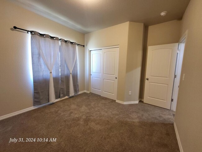 1700 Sugar Bush Pl in Bullhead City, AZ - Building Photo - Building Photo