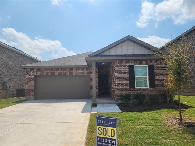 property at 4921 Redhead Dr