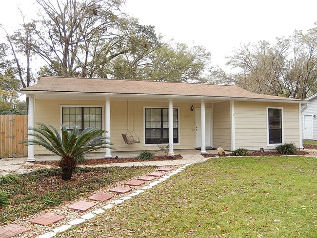 property at 5527 Denargo Dr