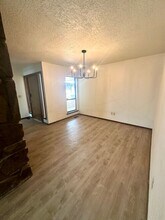 2204 W Boston St in Broken Arrow, OK - Foto de edificio - Building Photo