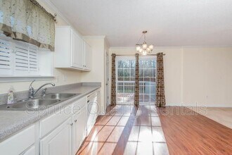 11 Kingfisher Way in Durham, NC - Building Photo - Building Photo