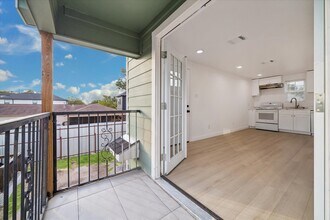 711 E 32nd St in Houston, TX - Building Photo - Building Photo