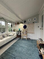 10 River Ave in Eastport, NY - Building Photo