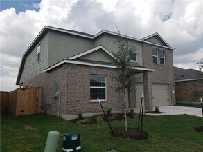125 Wolseley Dr in Hutto, TX - Building Photo - Building Photo