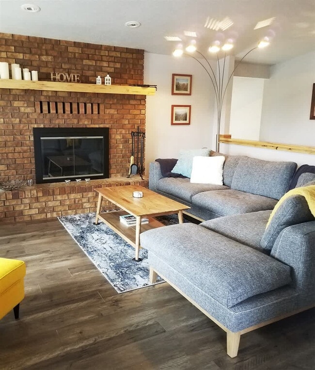 2114 W 6th St in Port Angeles, WA - Building Photo - Building Photo