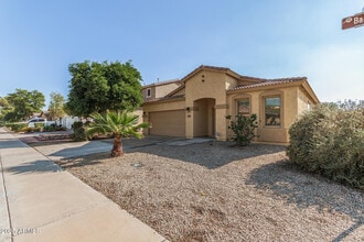 45401 Balboa Dr in Maricopa, AZ - Building Photo - Building Photo