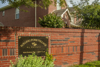 Rolling Fork Village in Houston, TX - Building Photo - Building Photo