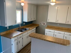 207 Kenton Ave in San Diego, CA - Building Photo - Building Photo