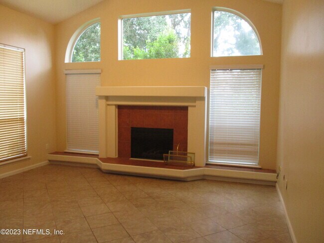 property at 3726 Reedpond Dr N