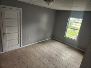 11412 E 78th Ter in Raytown, MO - Building Photo - Building Photo