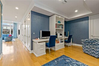 45 Hudson View Way in Tarrytown, NY - Building Photo - Building Photo
