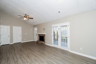 2649 Laurel Ln NW in Kennesaw, GA - Building Photo - Building Photo