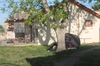 106 W 13th St in Roswell, NM - Building Photo - Building Photo