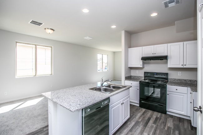 5426 West Odeum Ln in Phoenix, AZ - Building Photo - Building Photo