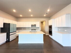 17916 Umberto Dr in Pflugerville, TX - Building Photo - Building Photo