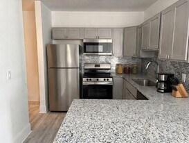 2 Grove St, Unit 218 in Dover, NH - Building Photo